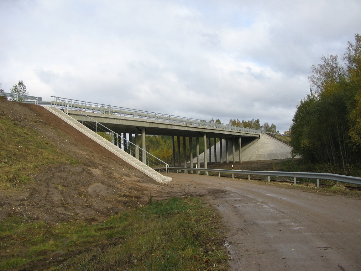Viljandi viadukt – valminud viadukt, vaade otsalt ja küljelt